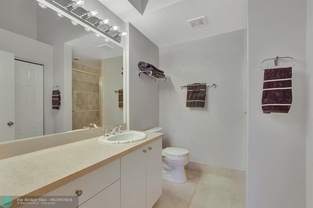 待售: $489,000 (3 贝兹, 2 浴室, 1590 平方英尺)