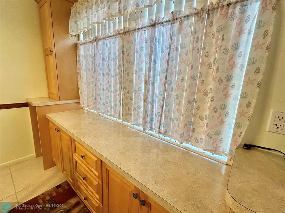 En Venta: $165,000 (2 camas, 1 baños, 850 Pies cuadrados)