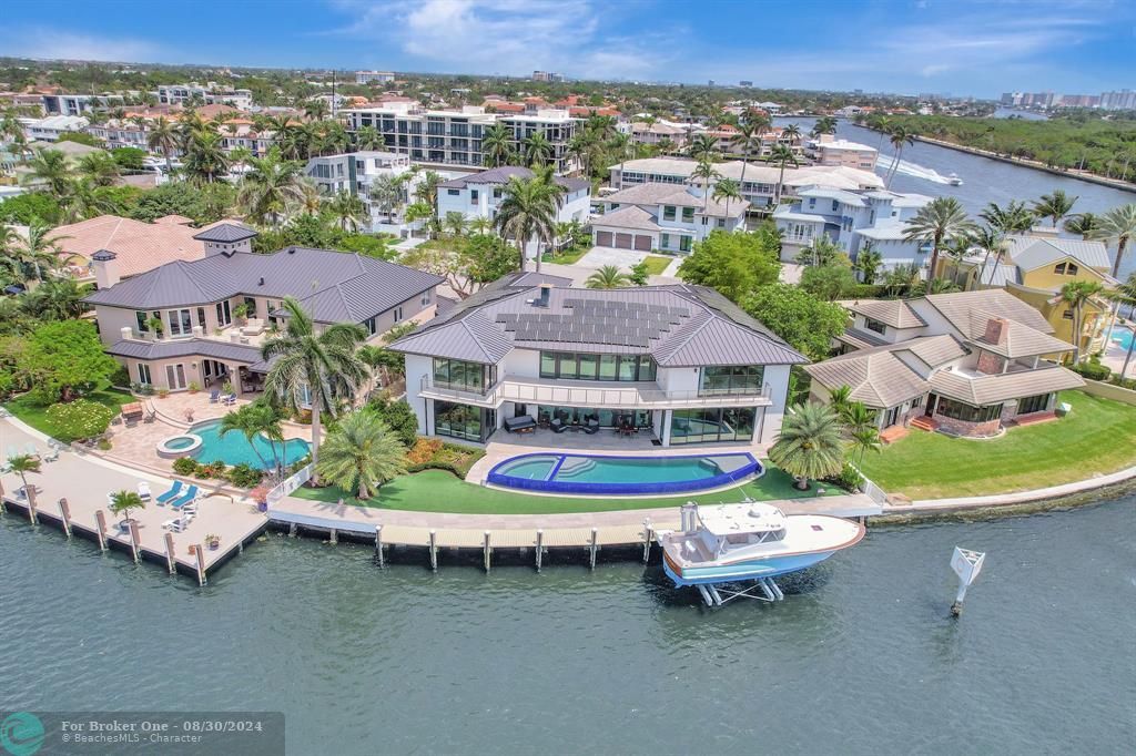 For Sale: $14,995,000 (5 beds, 7 baths, 6861 Square Feet)