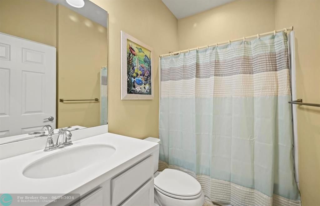 For Sale: $497,500 (2 beds, 2 baths, 1794 Square Feet)