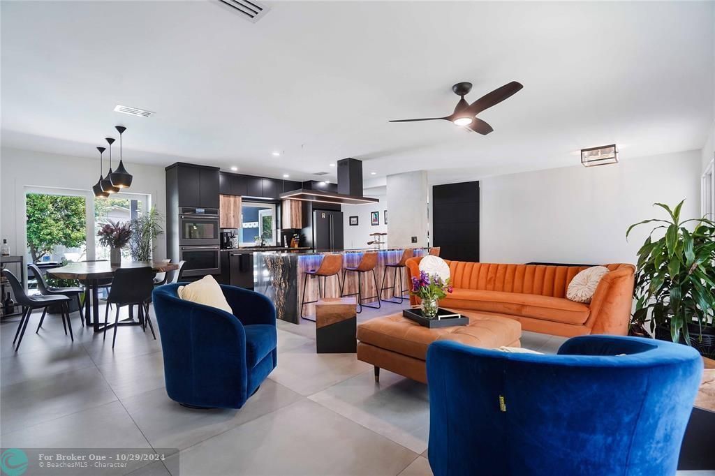 Active With Contract: $880,000 (4 beds, 2 baths, 2393 Square Feet)