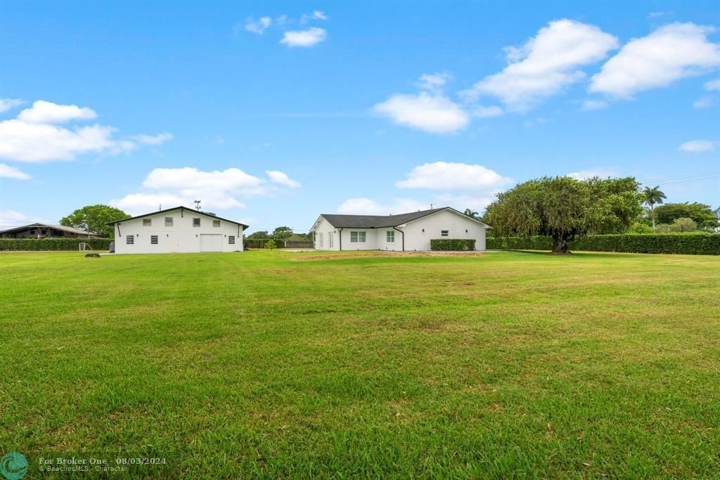 For Sale: $7,000,000 (4 beds, 3 baths, 2514 Square Feet)