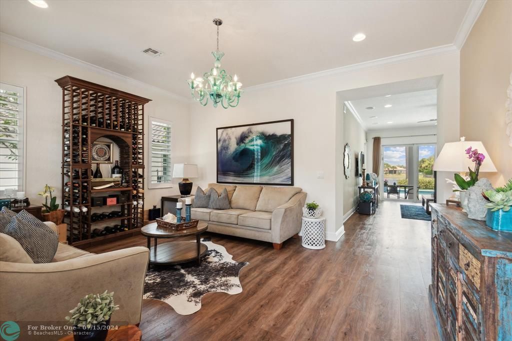 Active With Contract: $1,195,000 (4 beds, 3 baths, 2712 Square Feet)