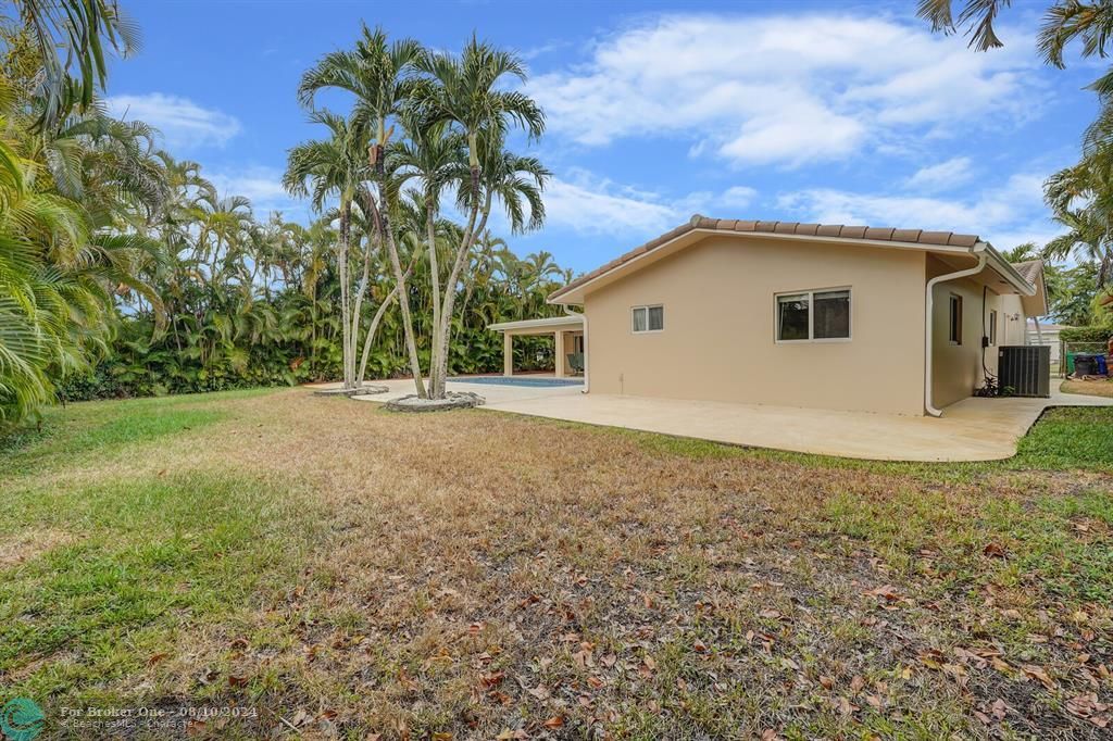 Active With Contract: $659,000 (3 beds, 2 baths, 1997 Square Feet)