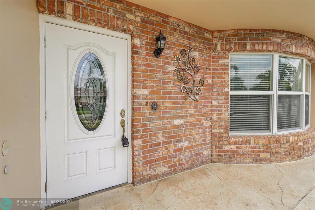 Active With Contract: $650,000 (3 beds, 2 baths, 1997 Square Feet)