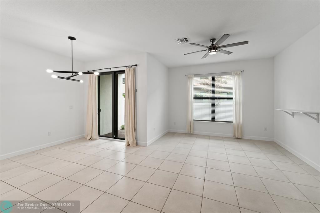 For Rent: $3,000 (3 beds, 2 baths, 1746 Square Feet)
