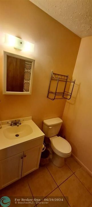 Active With Contract: $249,900 (0 beds, 0 baths, 1152 Square Feet)