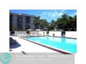 Active With Contract: $1,450 (1 beds, 1 baths, 541 Square Feet)