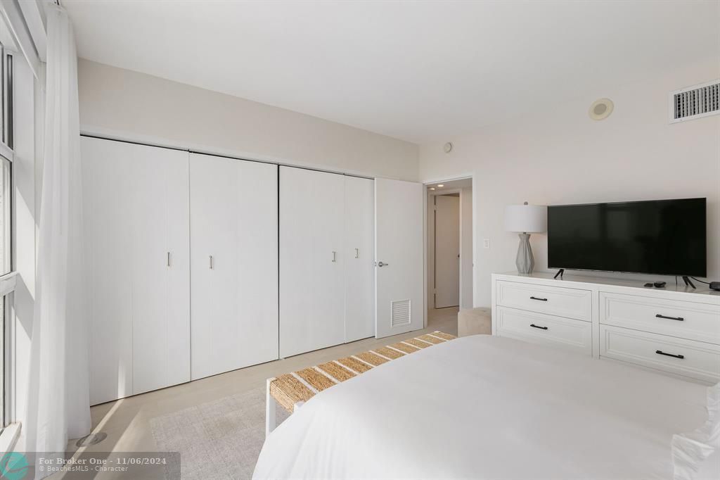 Active With Contract: $7,500 (2 beds, 2 baths, 1300 Square Feet)