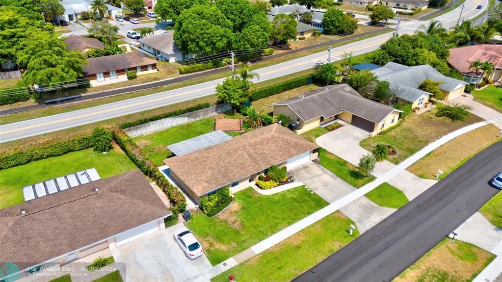 Active With Contract: $545,000 (3 beds, 2 baths, 1422 Square Feet)