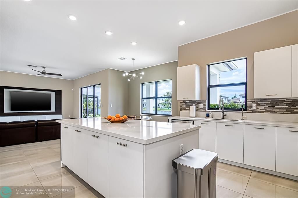 For Sale: $1,399,000 (4 beds, 4 baths, 3631 Square Feet)