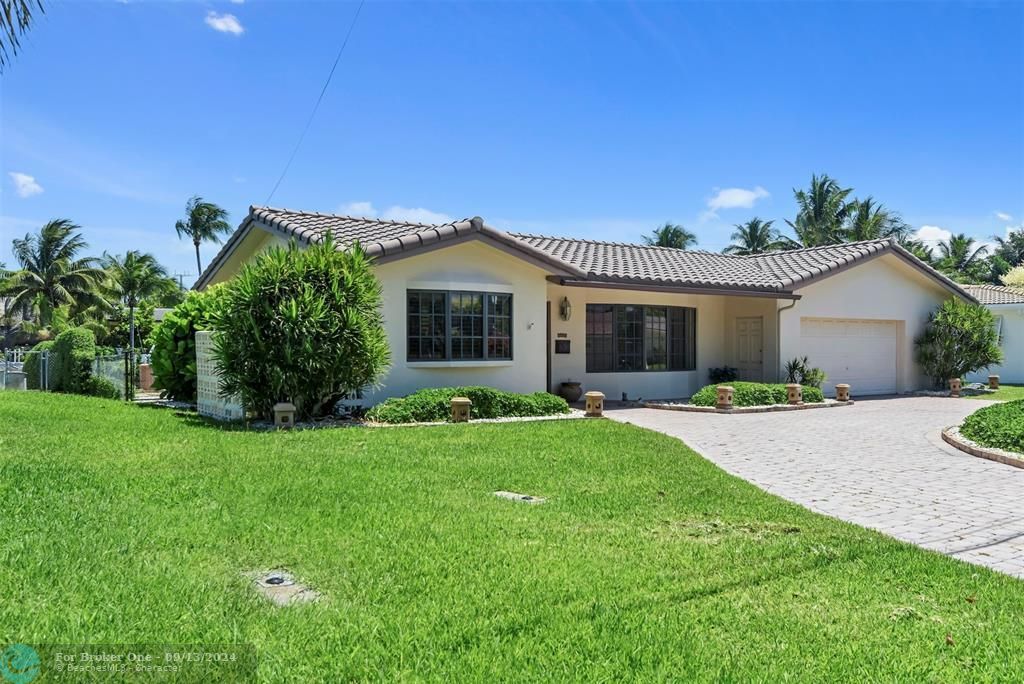 Recently Sold: $1,374,900 (2 beds, 2 baths, 2098 Square Feet)