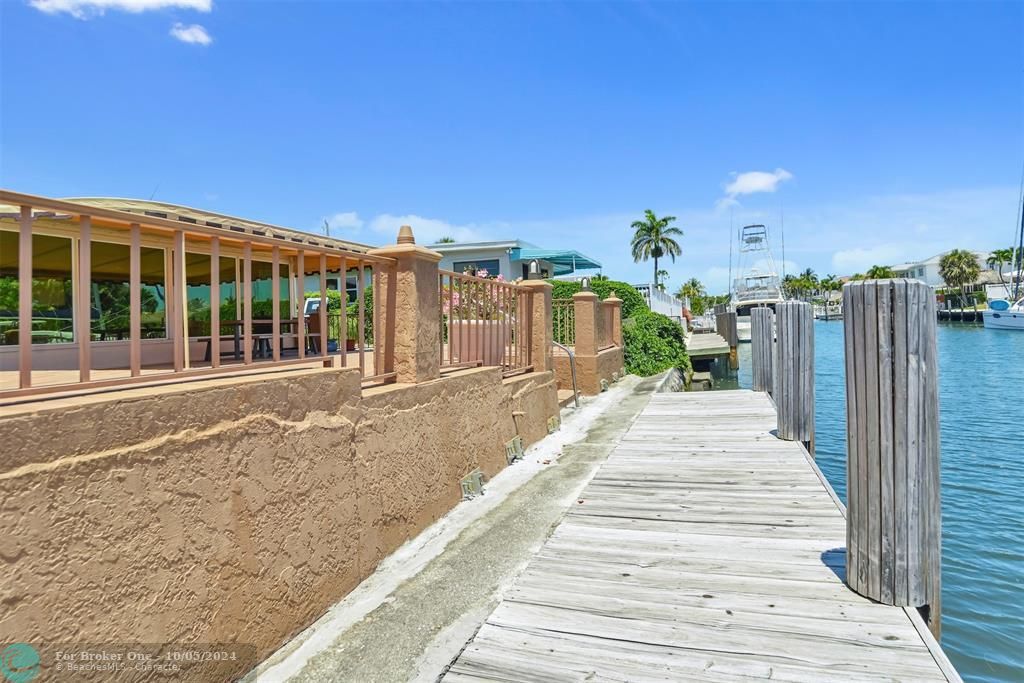 Recently Sold: $1,374,900 (2 beds, 2 baths, 2098 Square Feet)