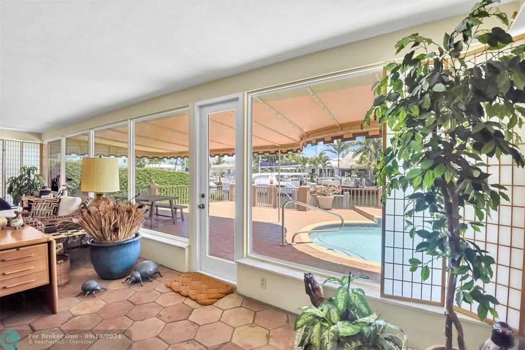 Recently Sold: $1,374,900 (2 beds, 2 baths, 2098 Square Feet)