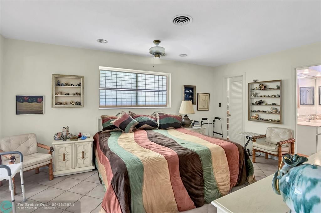 Recently Sold: $1,374,900 (2 beds, 2 baths, 2098 Square Feet)