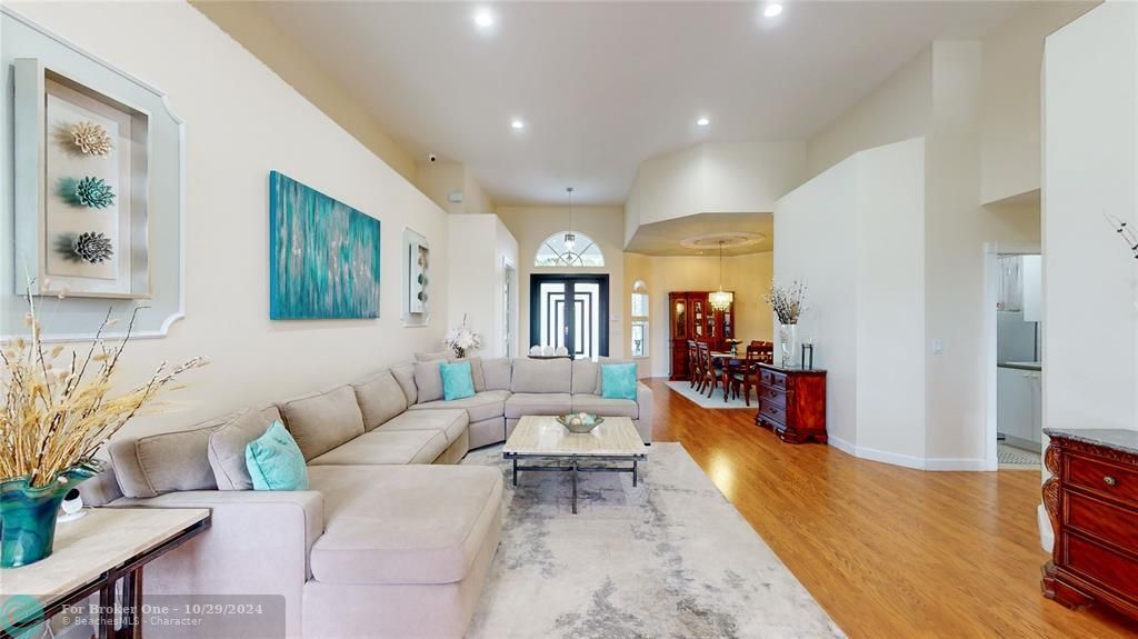 Active With Contract: $1,195,000 (4 beds, 3 baths, 2649 Square Feet)