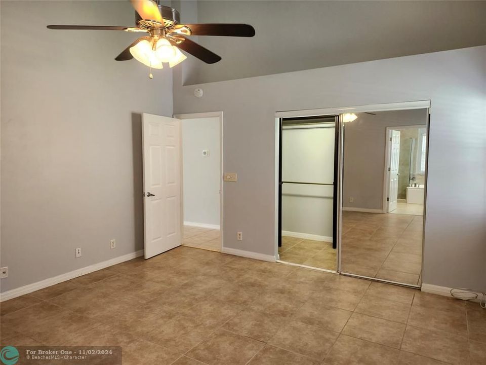 Active With Contract: $3,500 (4 beds, 2 baths, 2038 Square Feet)