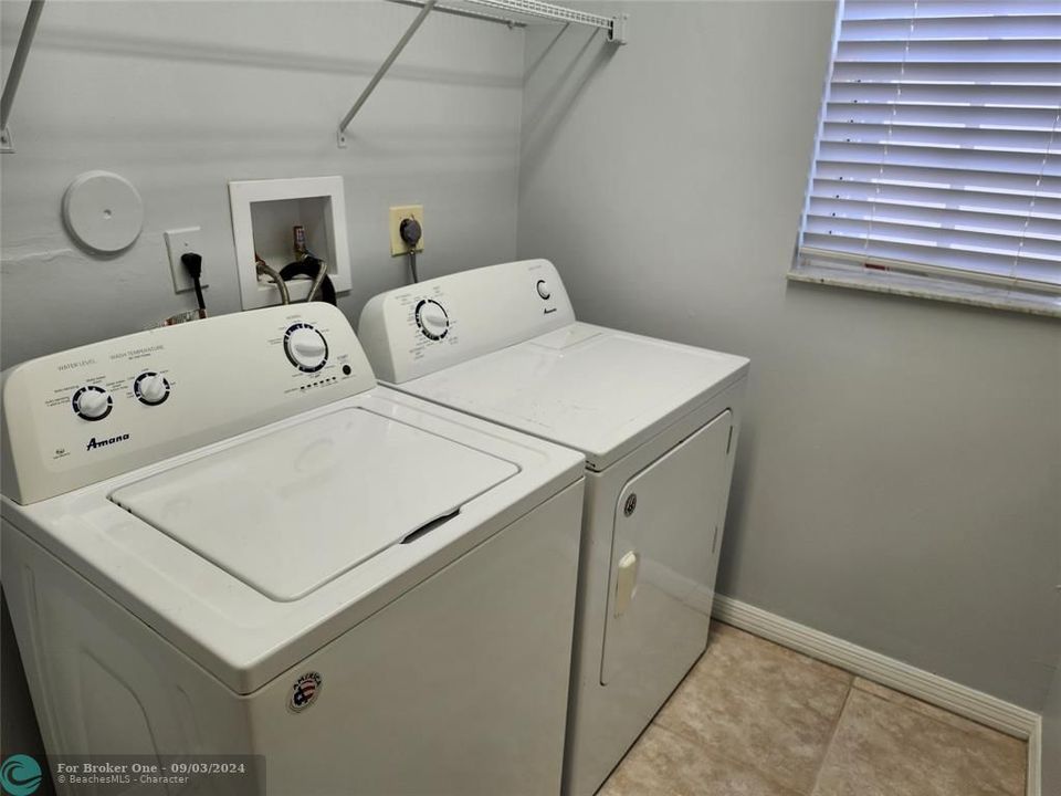 Active With Contract: $3,500 (4 beds, 2 baths, 2038 Square Feet)