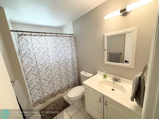 For Rent: $2,800 (3 beds, 2 baths, 1271 Square Feet)