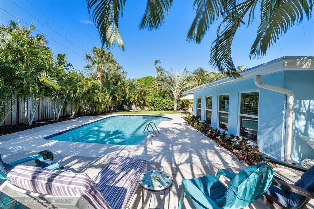 Recently Sold: $750,000 (3 beds, 2 baths, 1606 Square Feet)