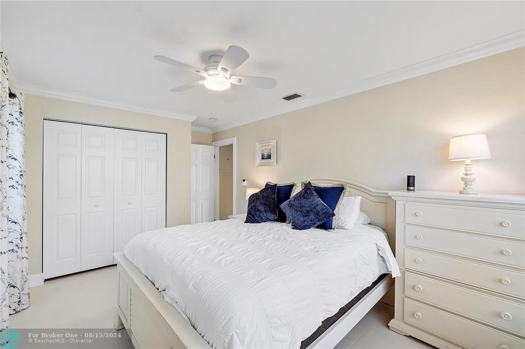 Recently Sold: $750,000 (3 beds, 2 baths, 1606 Square Feet)