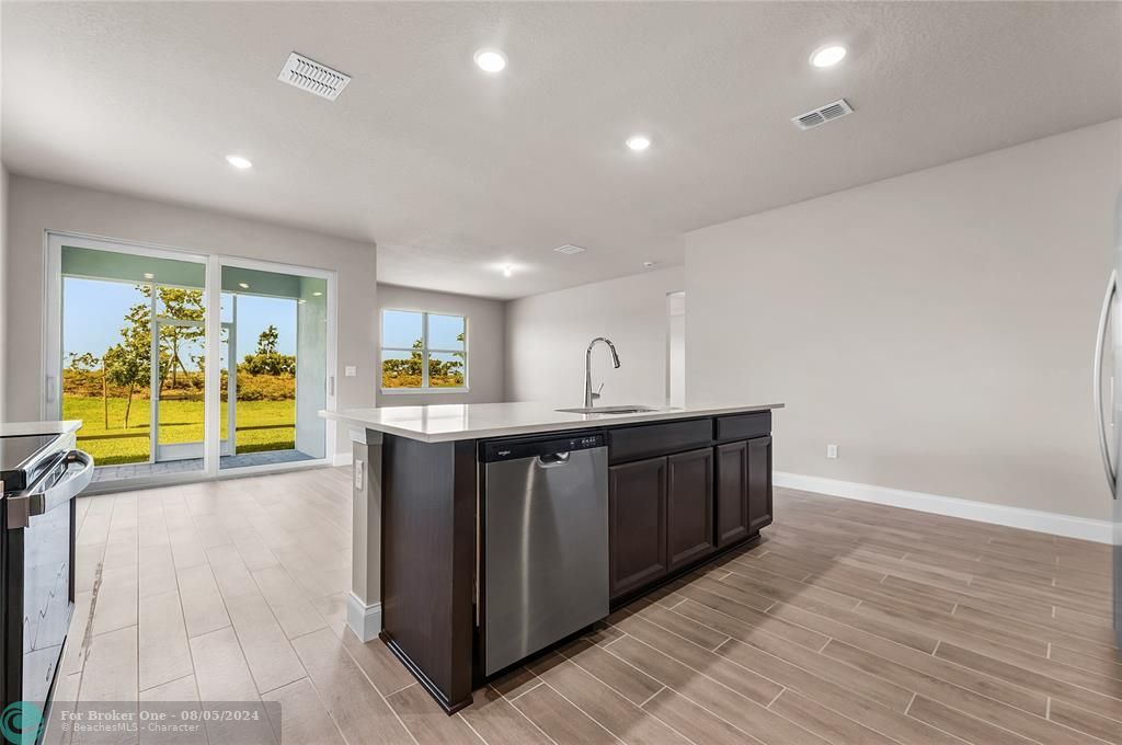 For Sale: $410,190 (4 beds, 2 baths, 1908 Square Feet)