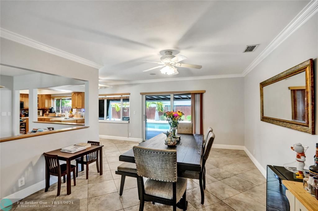 Active With Contract: $4,400 (4 beds, 2 baths, 1928 Square Feet)