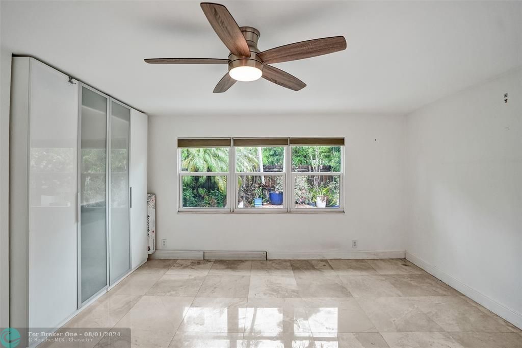 Active With Contract: $545,000 (2 beds, 2 baths, 1634 Square Feet)