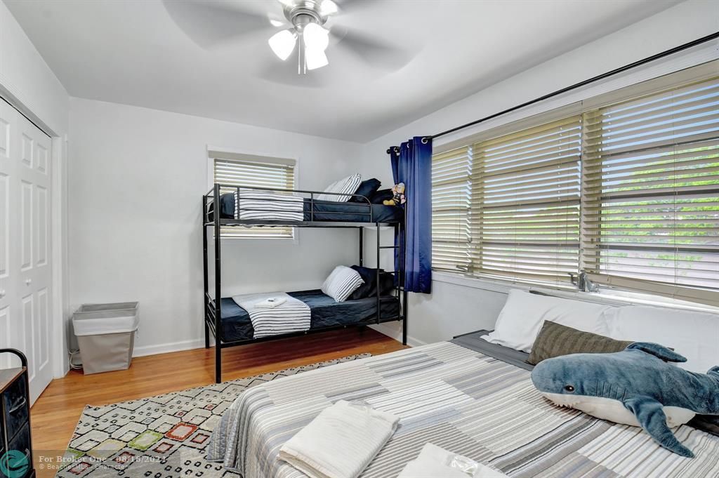 Active With Contract: $785,000 (3 beds, 2 baths, 1678 Square Feet)