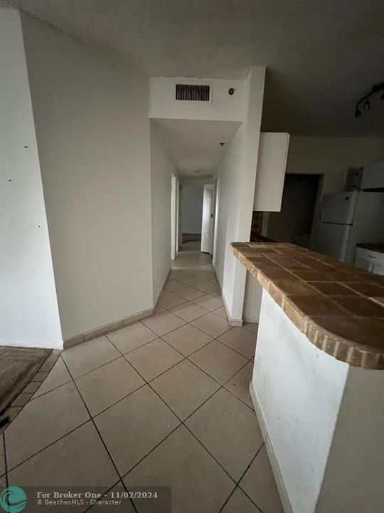 Activo con contrato: $480,000 (2 camas, 2 baños, 1100 Pies cuadrados)