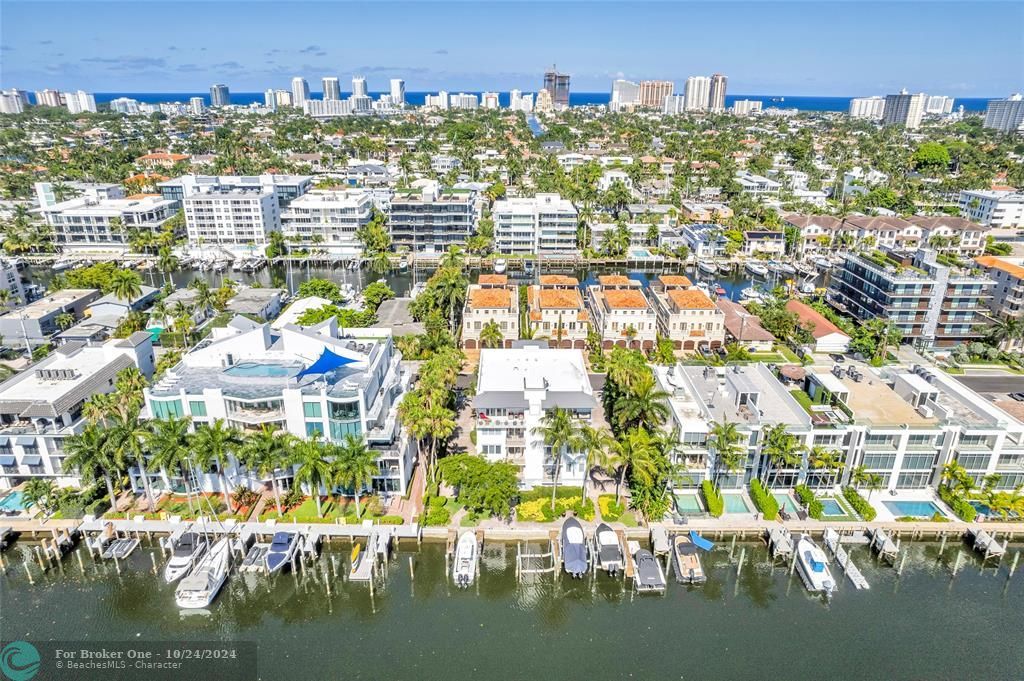 For Sale: $1,399,000 (3 beds, 2 baths, 1990 Square Feet)