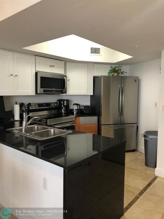 For Rent: $4,000 (2 beds, 2 baths, 0 Square Feet)