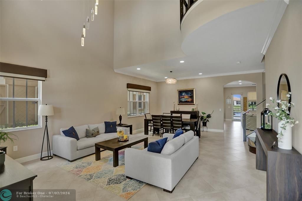 Active With Contract: $1,545,000 (5 beds, 4 baths, 3281 Square Feet)