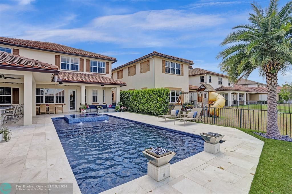 Active With Contract: $1,545,000 (5 beds, 4 baths, 3281 Square Feet)