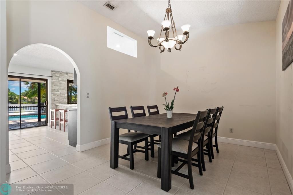 Active With Contract: $839,000 (3 beds, 2 baths, 2154 Square Feet)