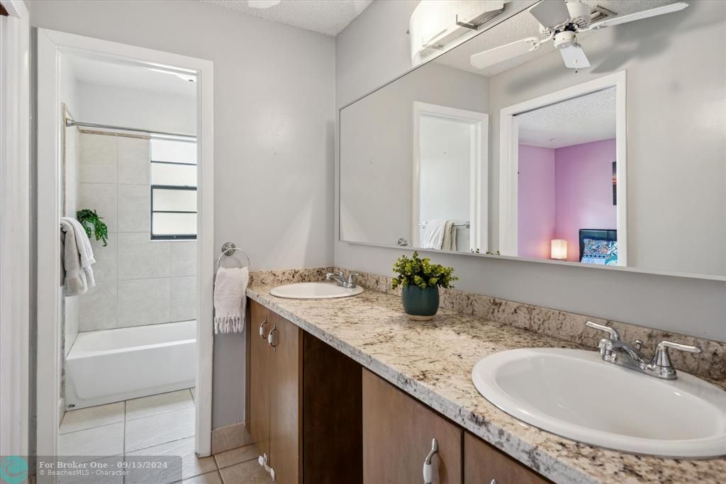 Active With Contract: $839,000 (3 beds, 2 baths, 2154 Square Feet)