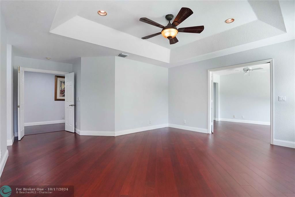 Active With Contract: $4,400 (4 beds, 2 baths, 3120 Square Feet)