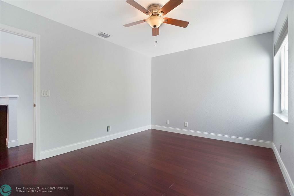 Active With Contract: $4,400 (4 beds, 2 baths, 3120 Square Feet)