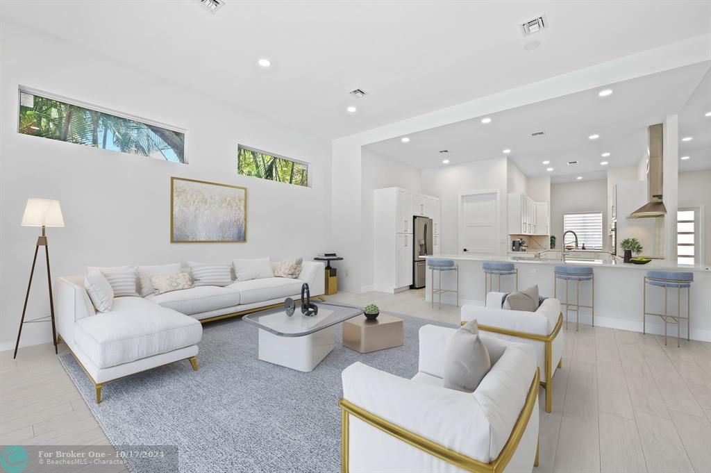 Active With Contract: $2,200,000 (4 beds, 4 baths, 3244 Square Feet)