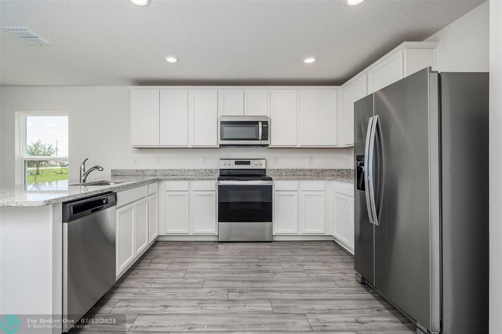 Active With Contract: $464,900 (4 beds, 2 baths, 1851 Square Feet)