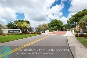 Active With Contract: $327,000 (2 beds, 2 baths, 1122 Square Feet)