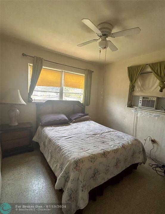 En Venta: $450,000 (3 camas, 2 baños, 1210 Pies cuadrados)