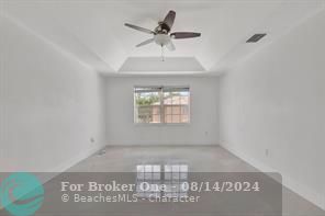 For Rent: $5,600 (4 beds, 2 baths, 2586 Square Feet)