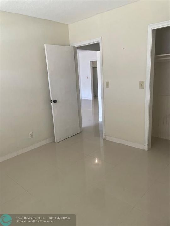 Activo con contrato: $179,000 (2 camas, 1 baños, 680 Pies cuadrados)