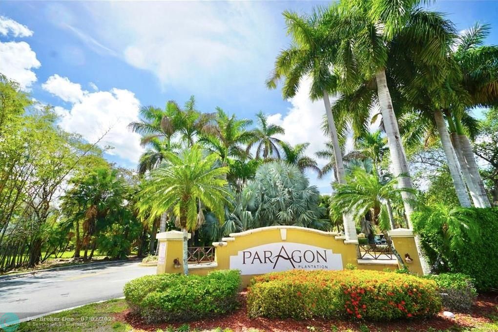 Recently Sold: $310,000 (2 beds, 2 baths, 1316 Square Feet)