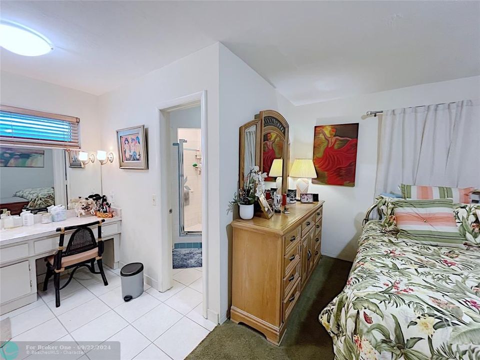 For Sale: $839,000 (2 beds, 2 baths, 1882 Square Feet)