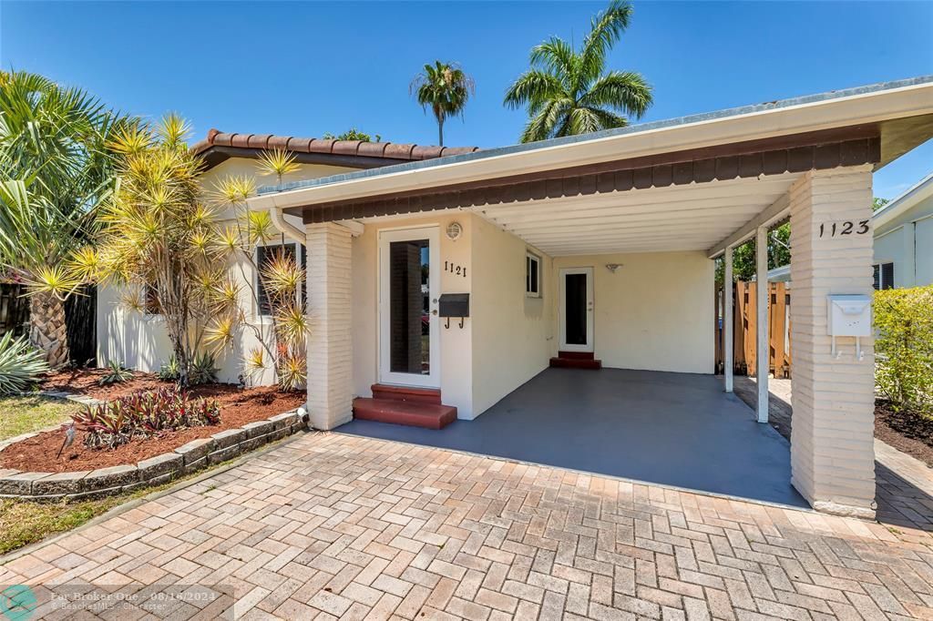 Active With Contract: $699,000 (0 beds, 0 baths, 1653 Square Feet)