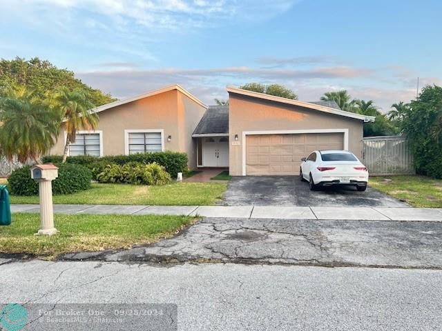 Active With Contract: $3,750 (4 beds, 2 baths, 1936 Square Feet)