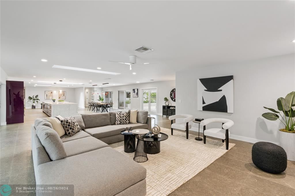 For Sale: $1,995,000 (4 beds, 4 baths, 4078 Square Feet)