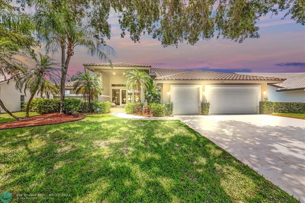 Recently Sold: $1,150,000 (5 beds, 3 baths, 3448 Square Feet)